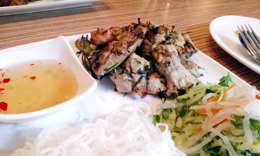 Chargrilled lemongrass chicken